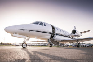 Aircraft on tarmac awaiting passengers